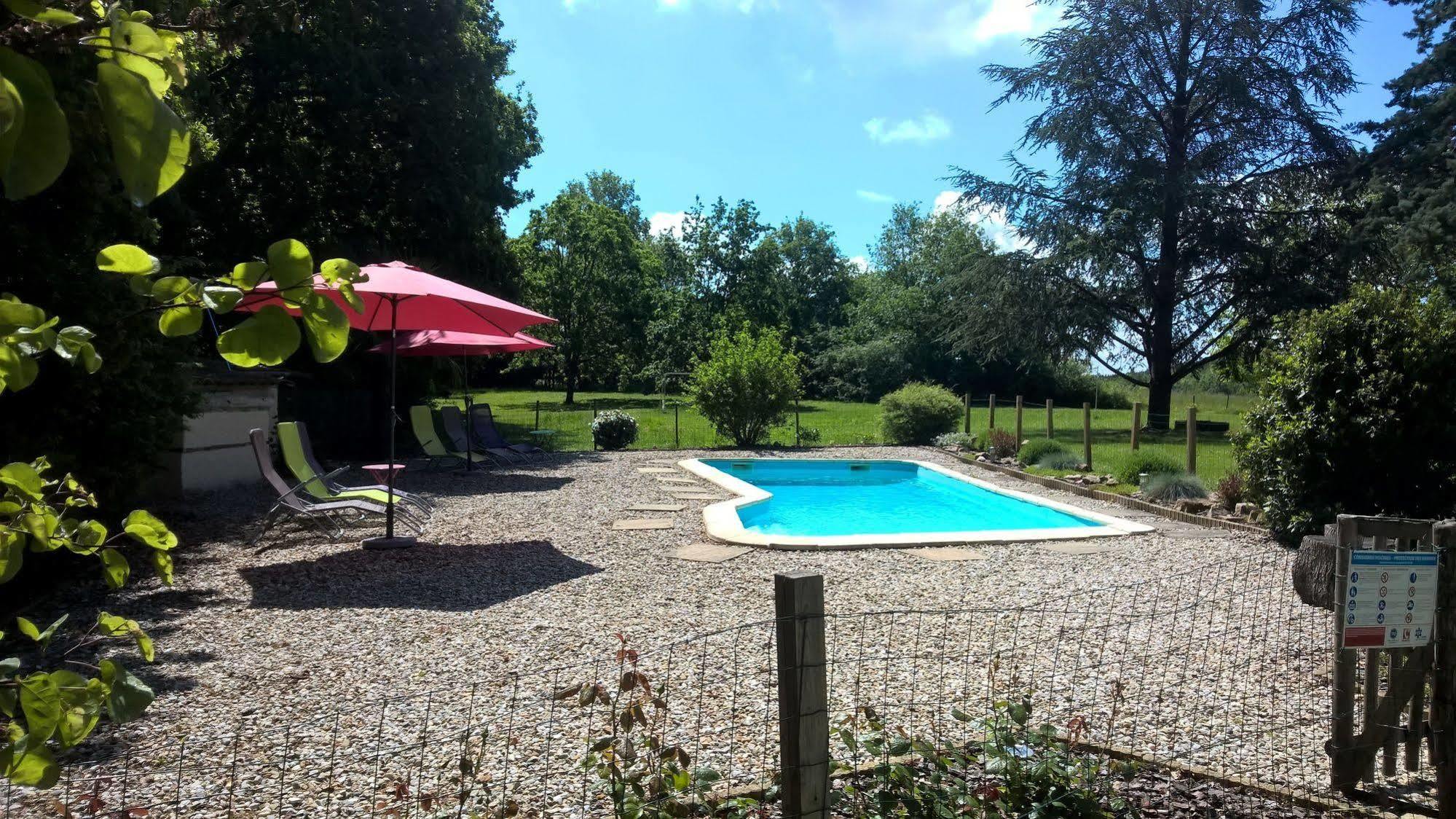 La Forestiere Monclar-de-Quercy Екстериор снимка